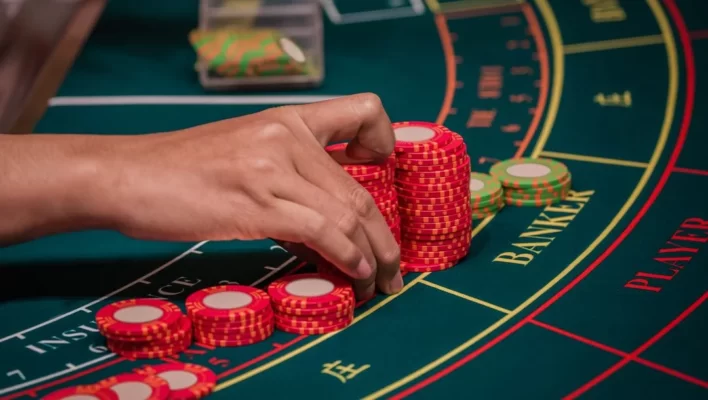 Tìm hiểu nhóm kéo Baccarat? - Dấu hiệu lừa đảo-2
