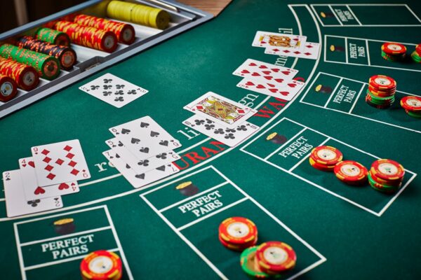 Mẹo chơi Blackjack từ A - Z anh em tân thủ cần biết