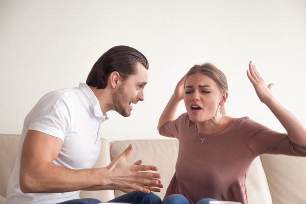 Cách bắt số khi nằm mơ thấy cãi nhau