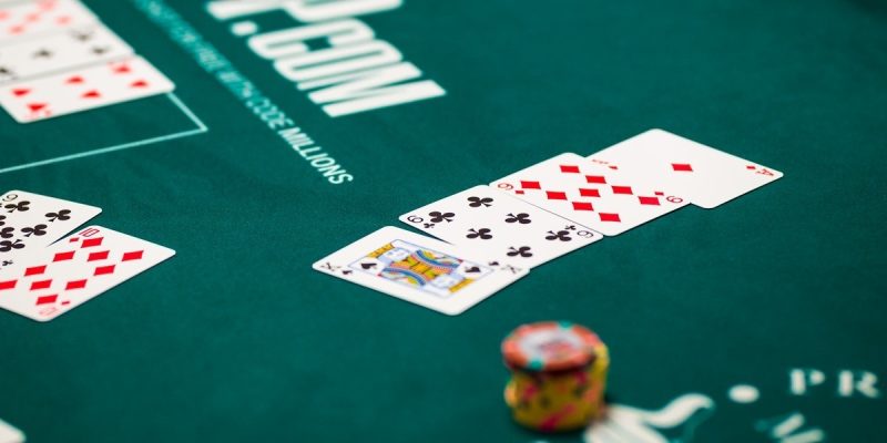 Những điều cơ bản trong Poker bạn cần biết
